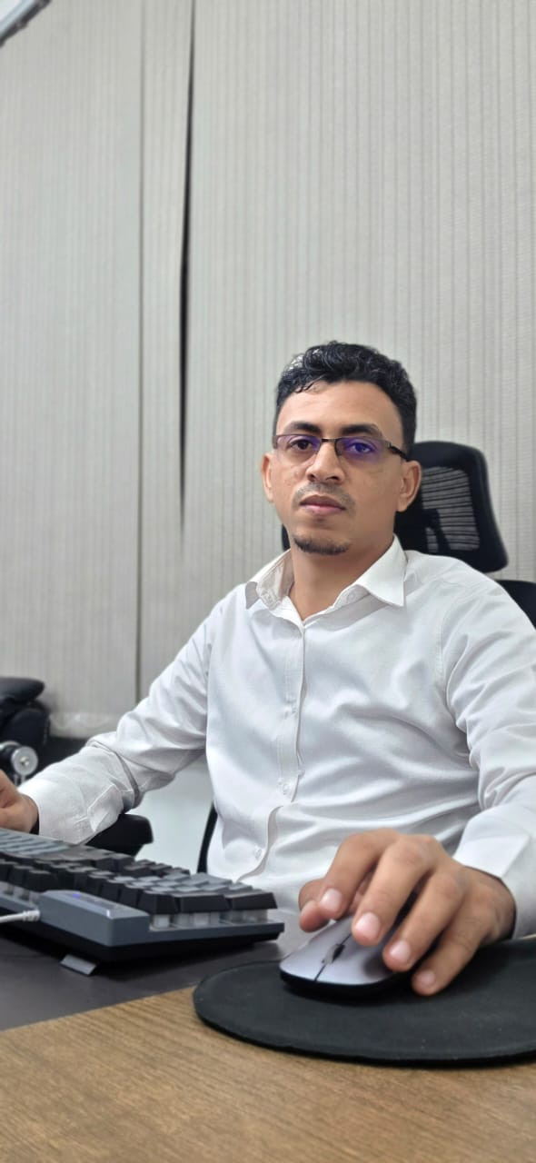 Hamdi Alsufyani, Laravel Full-Stack Developer